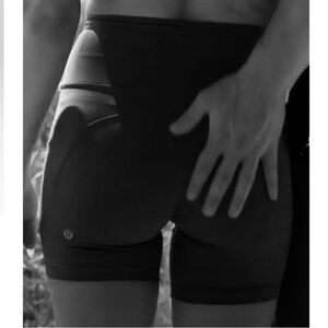 Lululemon Wunder Train Short size 14